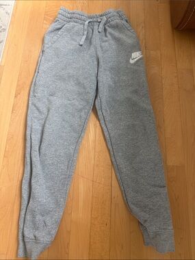 Nike Kids Light Gray Fleece Joggers with White Swoosh